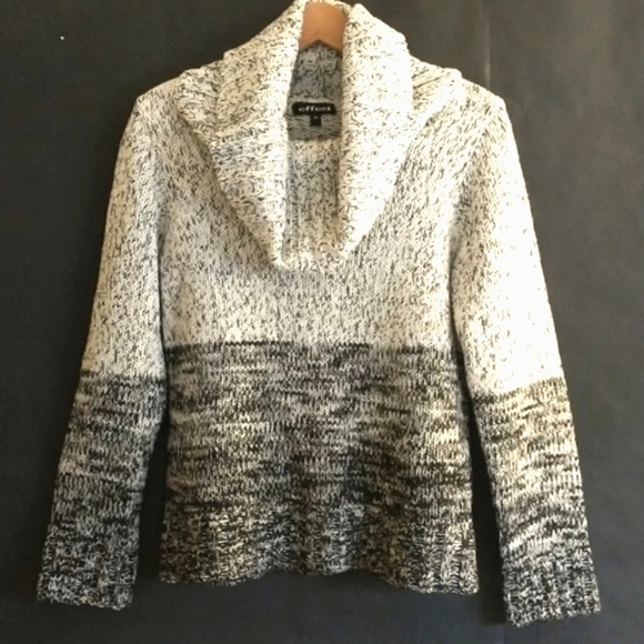 Effeci Oversized Turtleneck Striped Juliette Sleeve Sweater - Picture 7 of 12